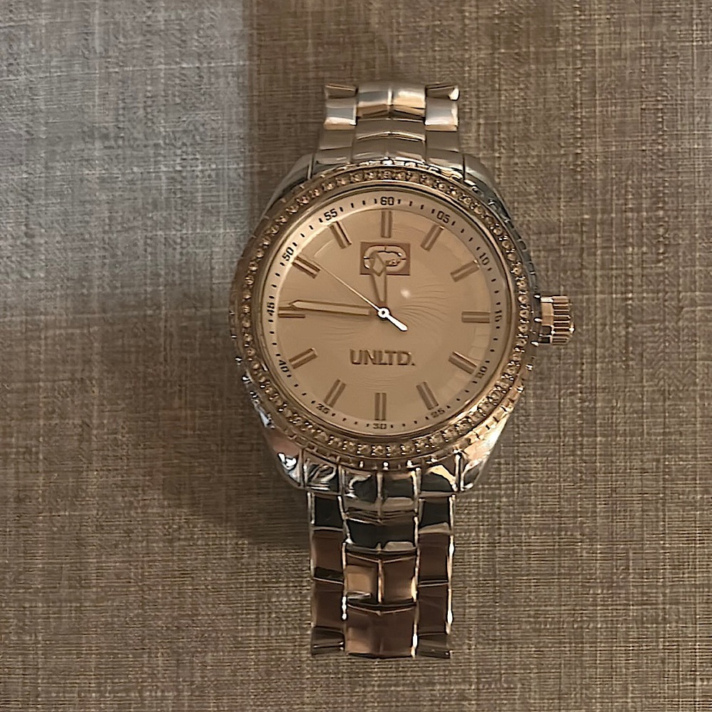 Ecko unlimited watch crystal bezel great condition